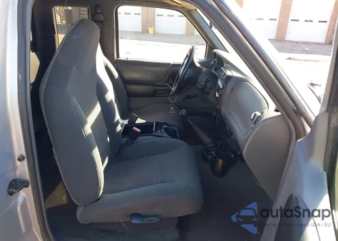 2002 Ford Ranger Xl/Xlt из США, поврежденный, VIN 1FTYR14D32TA02175